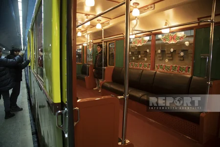Bakı metrosunda retro vaqonların növbəti nümayişinə başlanılıb