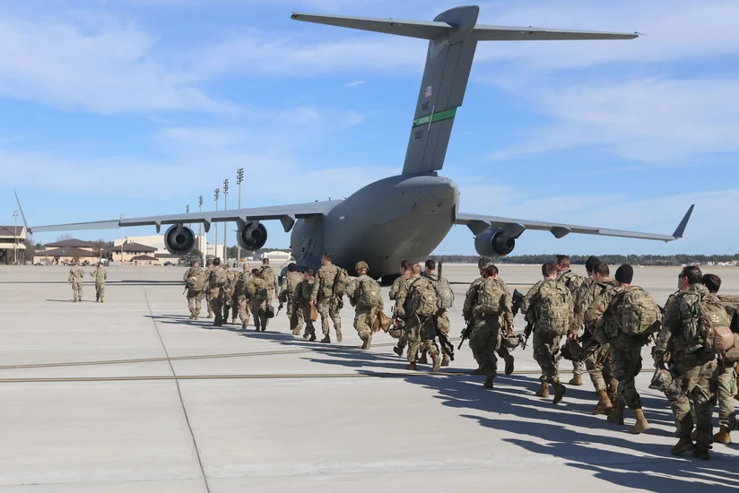 США приступили к переброске дополнительных сил в Кабул