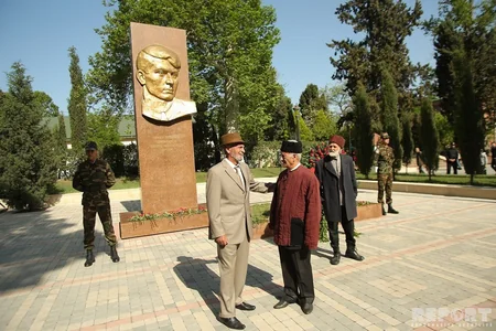 Gəncədə faşizm üzərində qələbənin 74-cü ildönümü qeyd olunub - FOTO