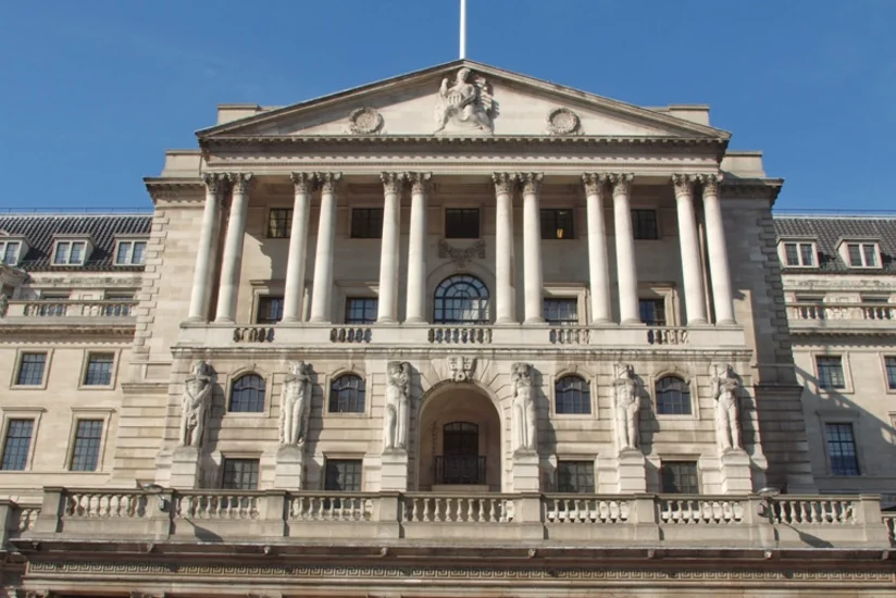 Bank of England cut its key rate to 0,25%