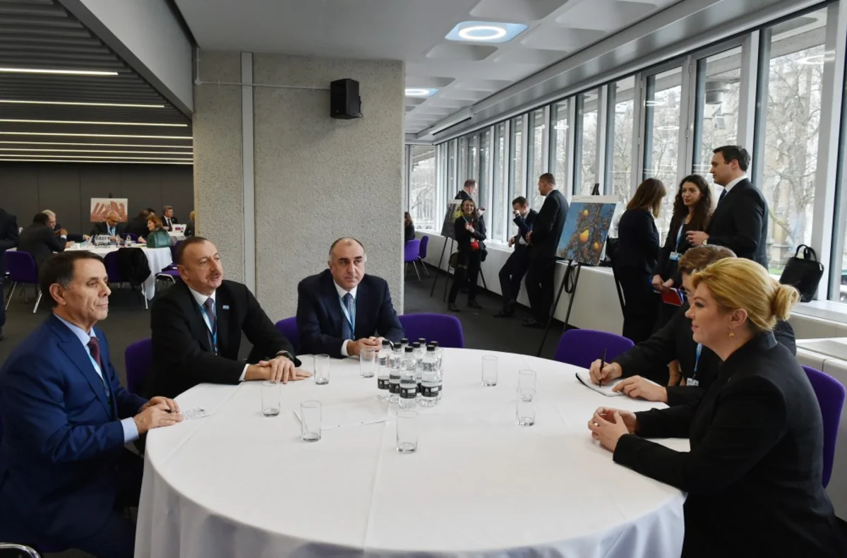 Prezident İlham Əliyev Londonda Xorvatiya Prezidenti Kolinda Qrabar-Kitaroviç ilə görüşüb
