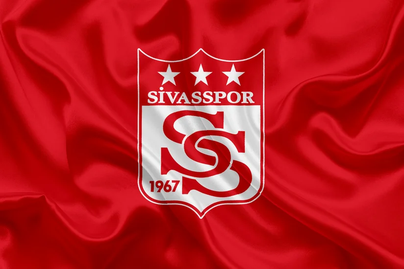 Sivassporun futbolçusu: Ölkəmizi layiqincə təmsil edəcəyik