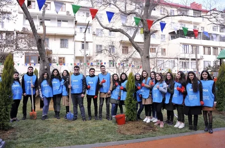 “Bizim həyət” layihəsi çərçivəsində daha bir həyət abadlaşdırılıb