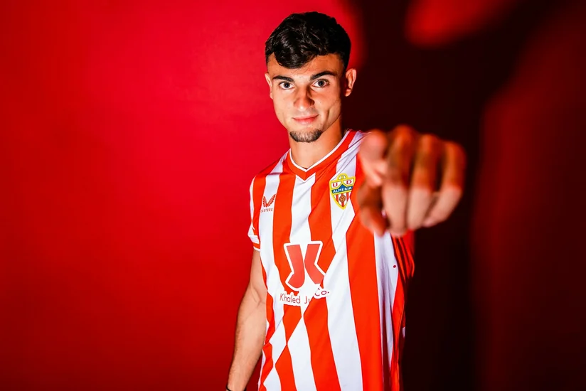 İspaniyanın gənclərdən ibarət yığmasının müdafiəçisi Atletikoya keçib