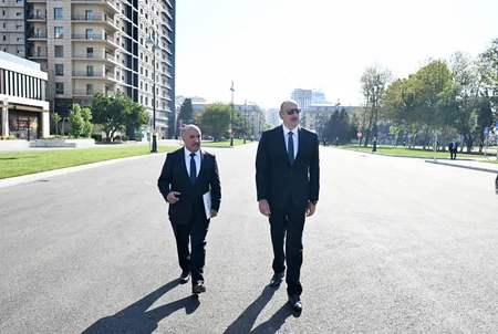 Prezident “Cavanşir” körpüsünün yerində inşa olunmuş yeni avtomobil yolunun açılışında iştirak edib - YENİLƏNİB