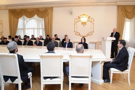 Ucarda Dini radikalizmlə mübarizədə dini icmaların fəaliyyətinin təşkili mövzusunda tədbir keçirilib