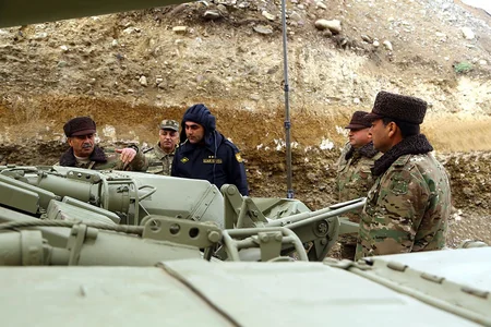 Defense Minister takes part in opening of tank military unit in frontline zone - VIDEO