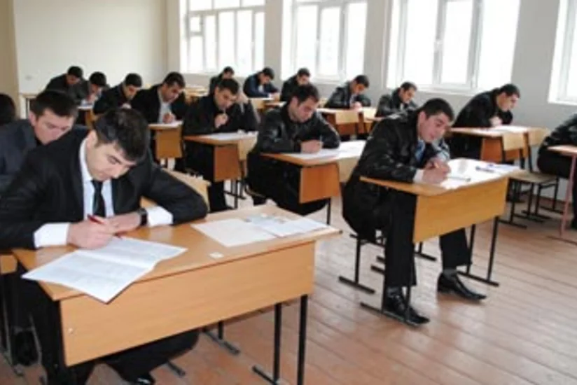 Dövlət orqanlarında vakant dövlət qulluğu vəzifələrinin tutulması üçün ümumi müsahibə elan edilib