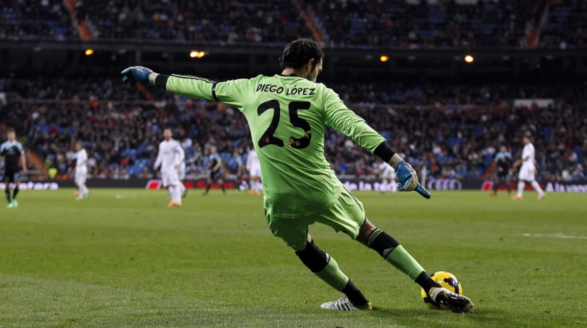 Realın sabiq qapıçısı karyerasını başa vurub