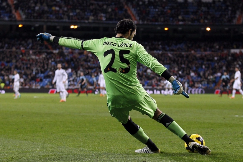 Realın sabiq qapıçısı karyerasını başa vurub