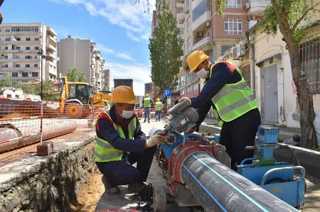 Xətai rayonunda yeni magistral su kəməri inşa edilir