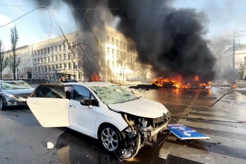 Rusiya Ukraynanın 70-ə yaxın obyektinə hava zərbəsi endirib, 11 nəfər ölüb, 64-ü yaralanıb - YENİLƏNİB-8