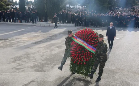 Gəncədə 20 Yanvar faciəsi şəhidlərinin xatirəsi anılıb