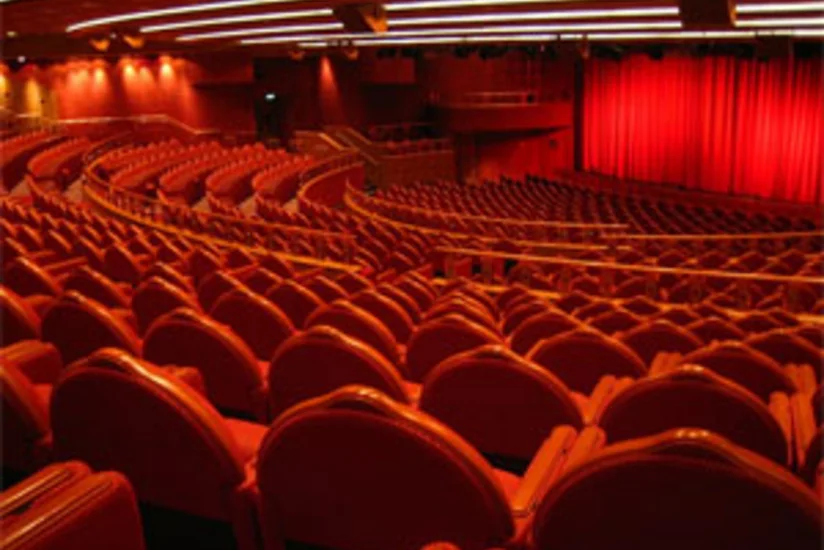 Teatrlarımız yeni ilə necə hazırlaşır?