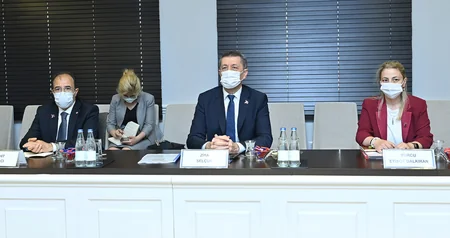 Azərbaycan və Türkiyə təhsil nazirlərinin geniş tərkibdə görüşü keçirilib