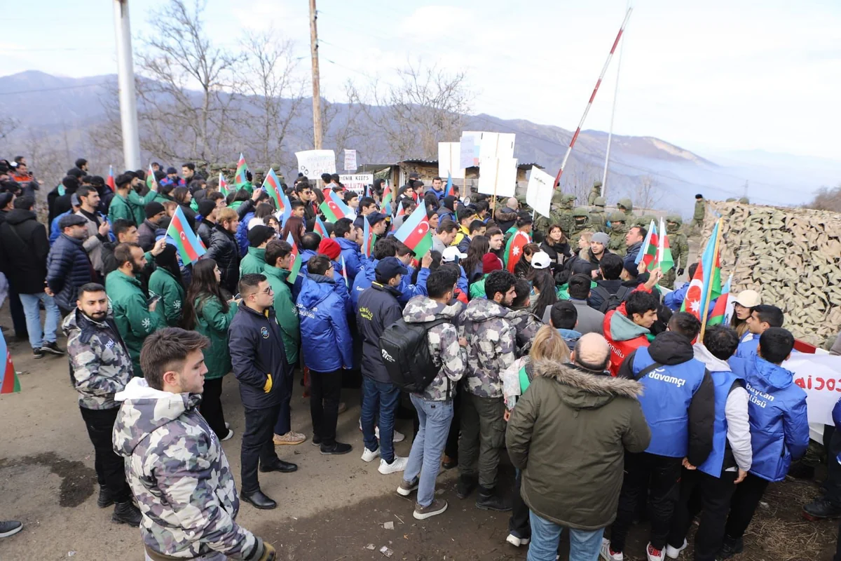Союз волонтерских организаций присоединился к акции протеста против экотеррора в Карабахе