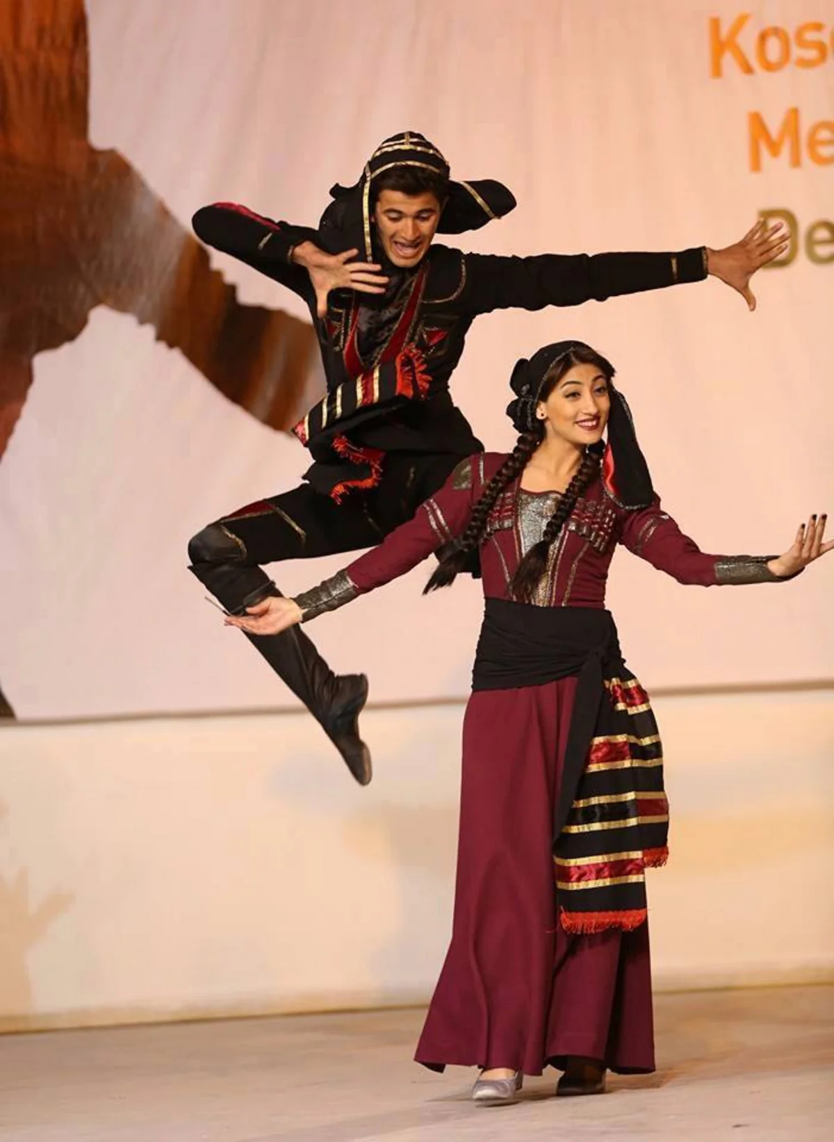 ​Gürcüstan azərbaycanlılarının folkor ansamblı Türkiyədəki beynəlxalq festivalda iştirak edib