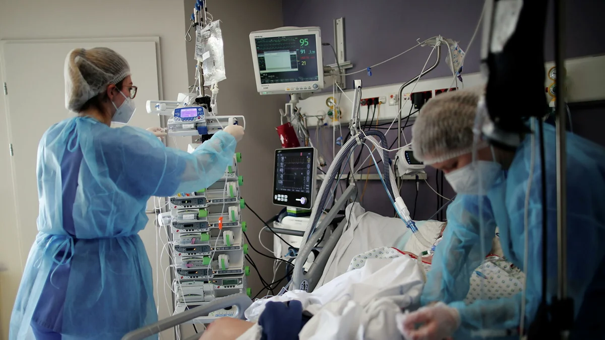 Fransanın şimal-qərbində COVID-19-un yeni variantı aşkar edilib