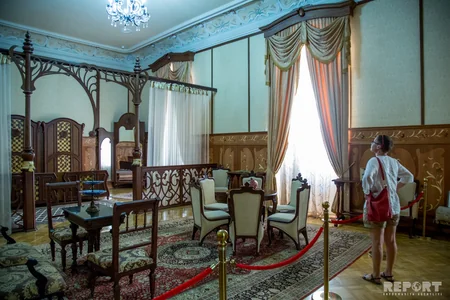 16 yaşlı Sonaya toy hədiyyəsi edilən sarayda qiymətli metallar qorunur - REPORTAJ