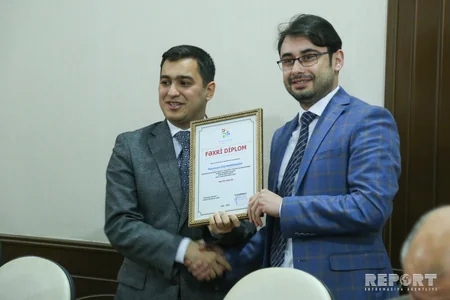 İslahatçı Gənclər İctimai Birliyi İlin Adamı və Gənclərin Dostu milli mükafatlarının qaliblərini təltif edib