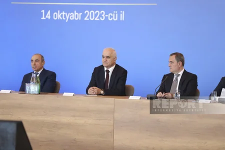 Bakıda “Vətənə, xalqa və dövlətçiliyə misilsiz xidmətin 20 ili” mövzusunda konfrans keçirilib - YENİLƏNİB