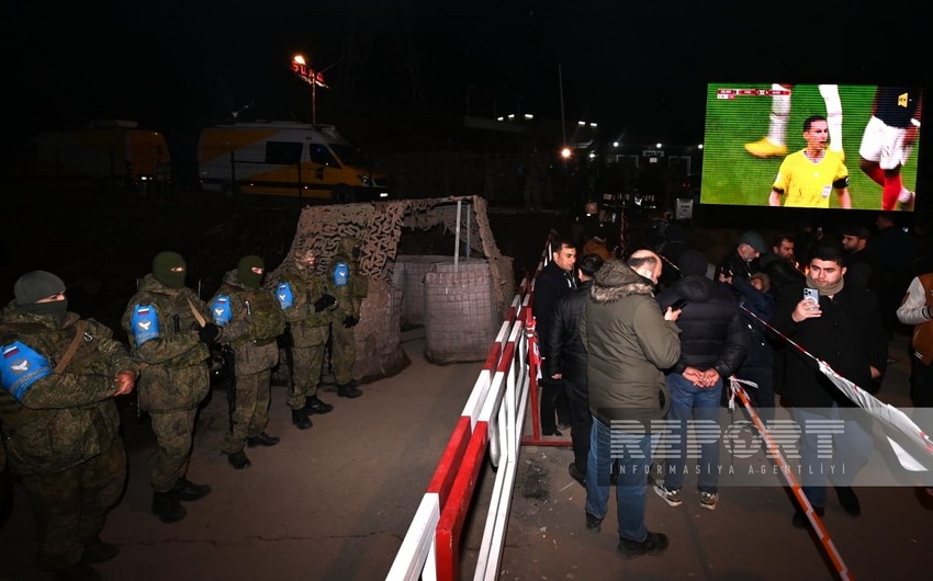 Şuşa-Xankəndi yolunda nümayişçilər və sülhməramlılara Fransa-Mərakeş oyununu izləmək üçün şərait yaradılıb