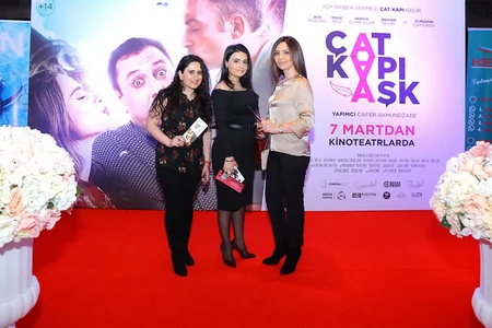 “Çat Kapı Aşk” filminin qala-gecəsi olub