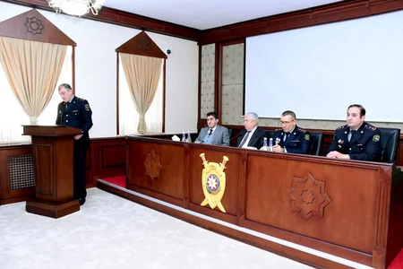 Prezident seçkiləri ilə bağlı Naxçıvanda polislər üçün seminar-müşavirə keçirilib