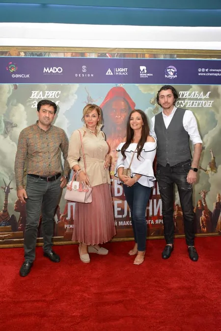 CinemaPlus-da “Üç min illik arzular” filminin premyeradan öncə nümayişi keçirilib