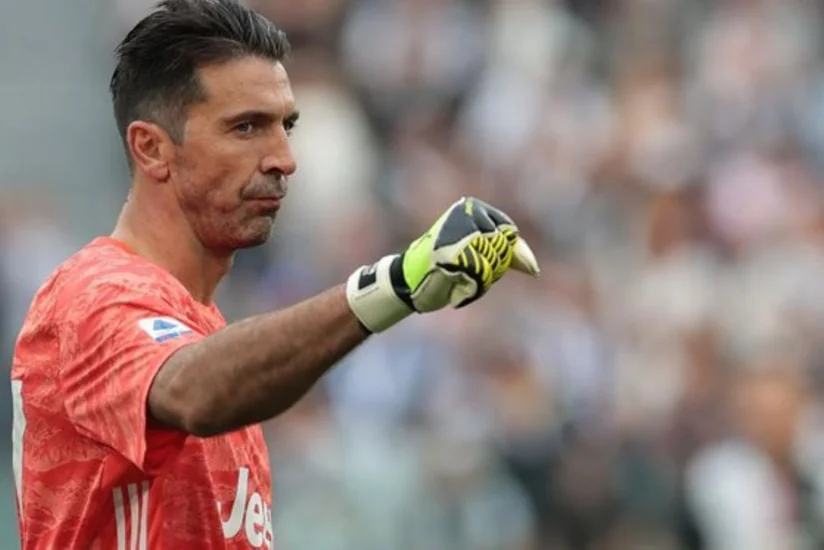 Buffon Maldiniyə məxsus rekordu təzələyib
