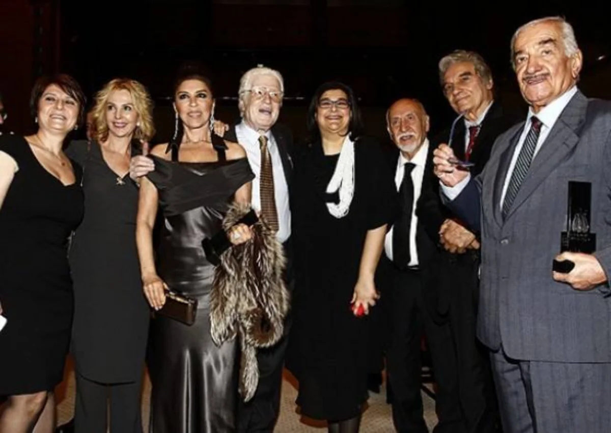 ​34-cü İstanbul Film Festivalı öz işinə başlayıb - FOTO