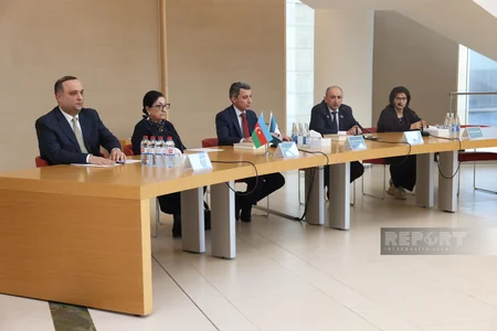 ADA Universitetində “Qərbi Azərbaycan mövzusu 100 ildə ” adlı dəyirmi masa keçirilib