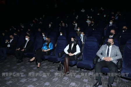 Azərbaycanda kinoteatrların fəaliyyəti müzakirə edilib