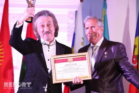 Polad Bülbüloğlu Rusiyanın Milli əzəmət mükafatına layiq görülüb