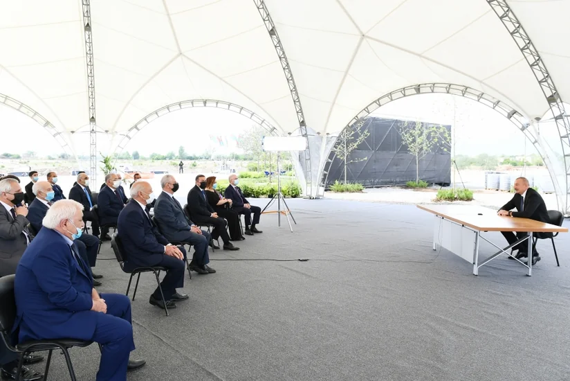 Ильхам Алиев: Каждый человек, посетивший Физули, становится свидетелем армянского вандализма, и это уже никто не сможет отрицать