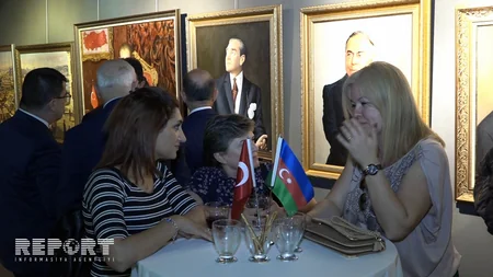 İstanbulda Azərbaycan Xalq Cümhuriyyətinin 100 illiyinə həsr olunmuş sərgi keçirilir