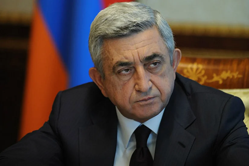 Серж Саргсян не отказывается от власти