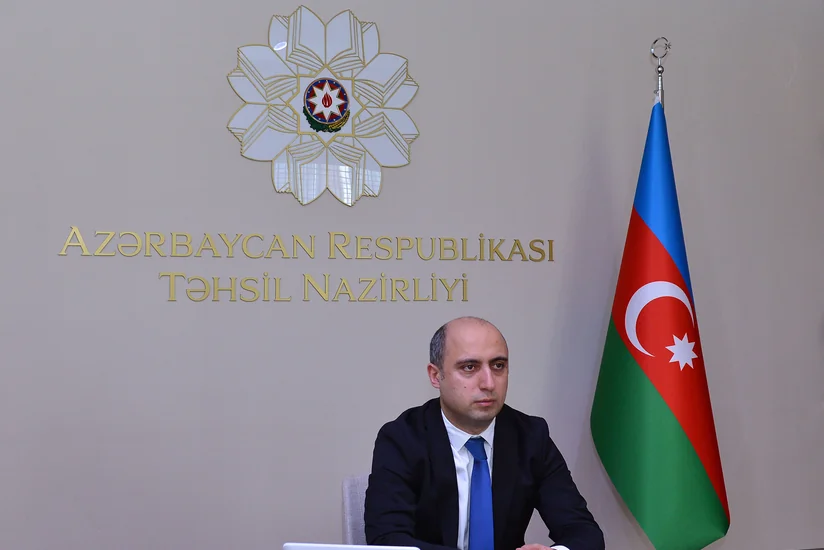 Nazir təhsil işçilərinin sentyabr konfransları ilə bağlı əmr imzalayıb