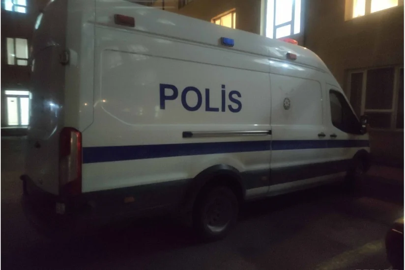 В Абшероне 16-летнему юноше нанесли ножевое ранение