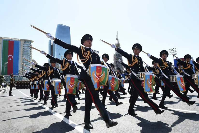 Silahlı Qüvvələrə Yardım Fondunun vəsaiti Azərbaycan Ordusuna Yardım Fonduna köçürüləcək