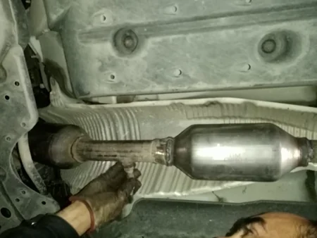 Yol polisi katalizator məsələsi ilə bağlı suallara aydınlıq gətirib