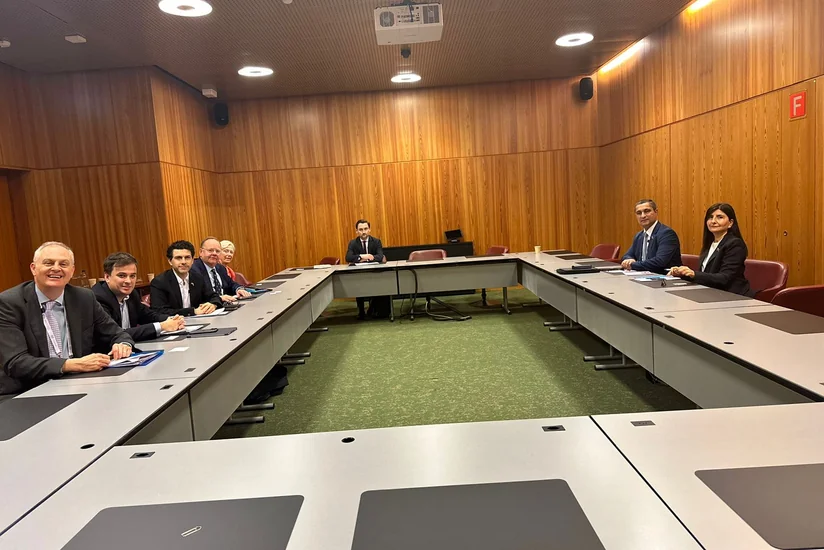 Milli Məclisin üzvləri britaniyalı həmkarlarına Ermənistanla münasibətlər barədə məlumat veriblər