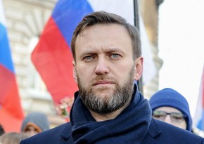 Aleksey Navalnının cinayət işinə baxan hakim istefa verib