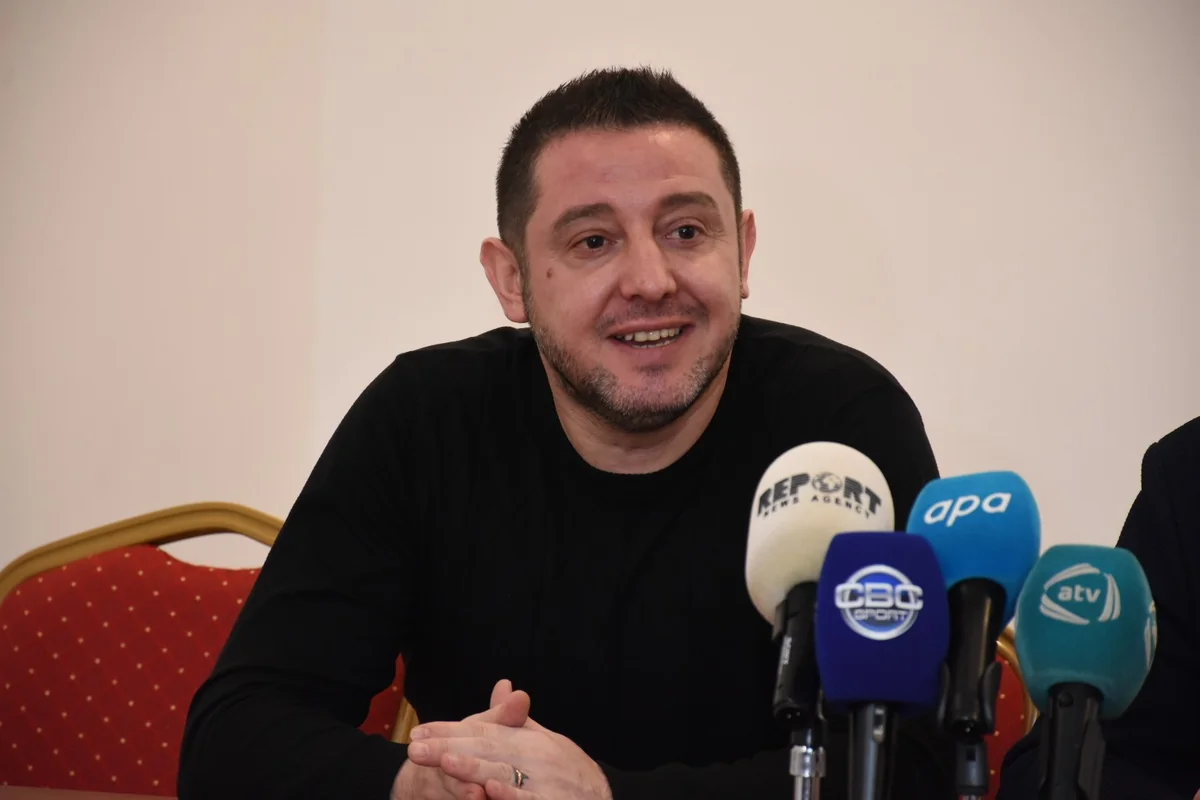 Türkiyə millisinin sabiq futbolçusu Bakıda