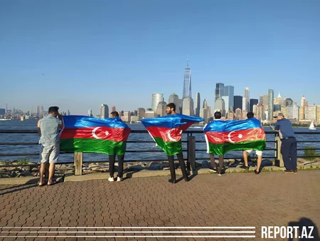 Nyu-Yorkda Qarabağ şüarlarını daşıyan təyyarə havaya qaldırılıb