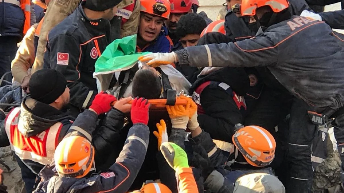 Mother and 9-year-old son rescued from rubble after 101 hours in Turkiye
