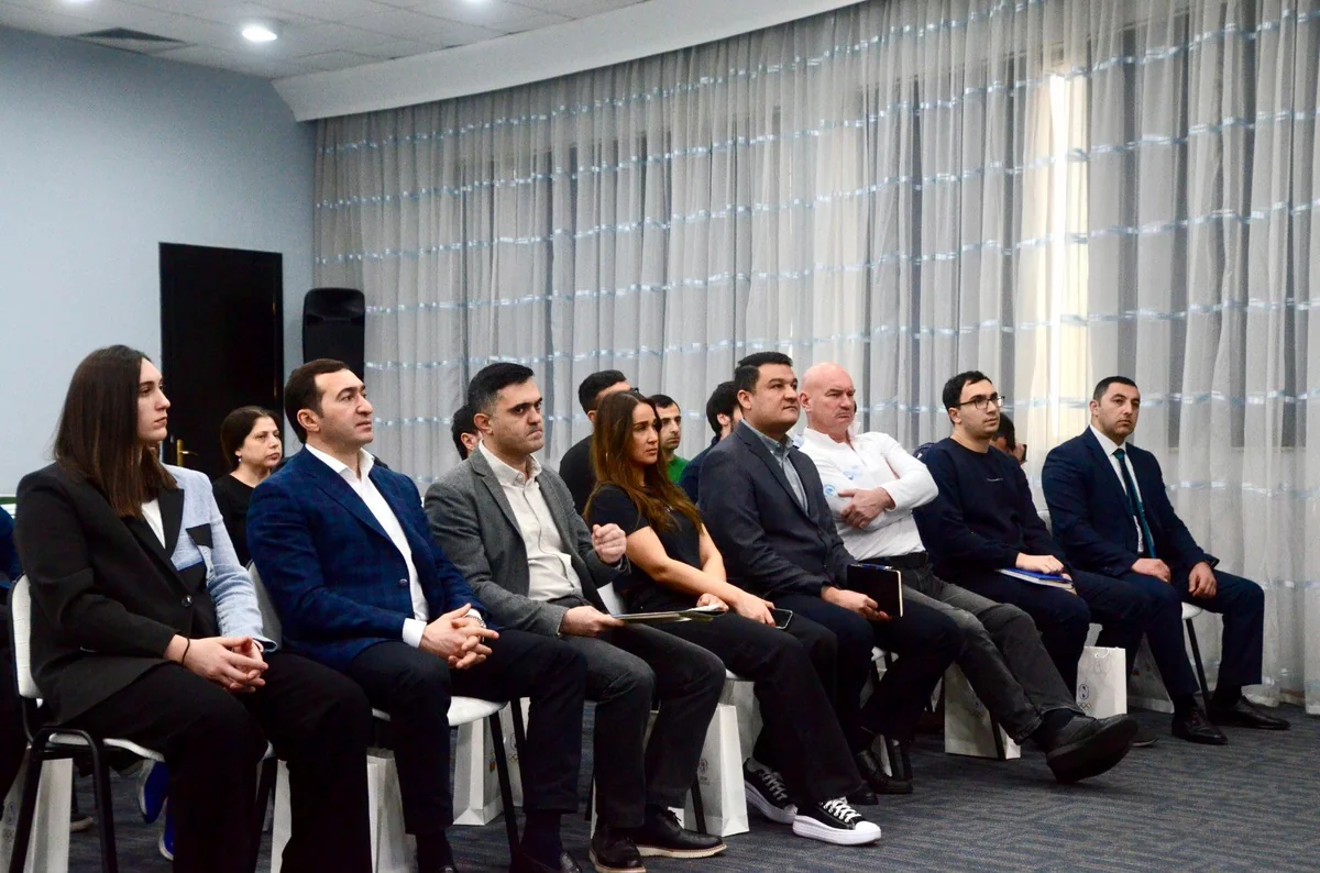 Milli Olimpiya Komitəsində federasiya nümayəndələri üçün seminar keçirilib