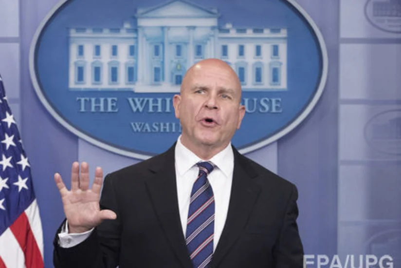 Prezidentin müşaviri: Donald Tramp xarici vətəndaşların ABŞ-a gəlişinə dair qaydaları sərtləşdirmək istəyir