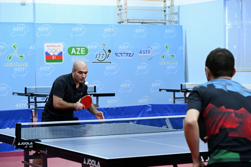 Dövlət qurumlarının əməkdaşları arasında stolüstü tennis yarışı keçirilib
