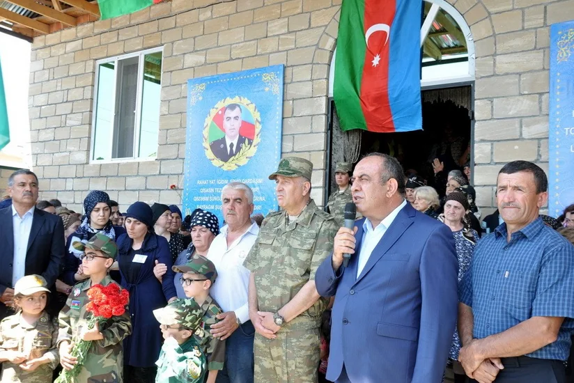Şəhid Aqil Omarovun ailəsinə “Şücaətə görə” medalı təqdim edilib - FOTO
